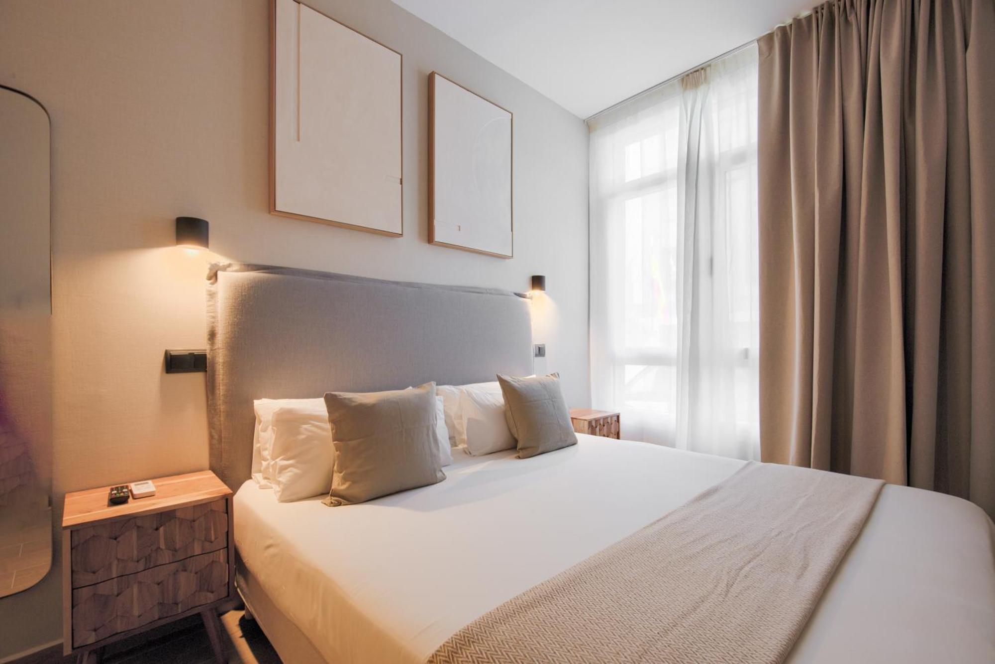 Double Room,1620411949:JPEG